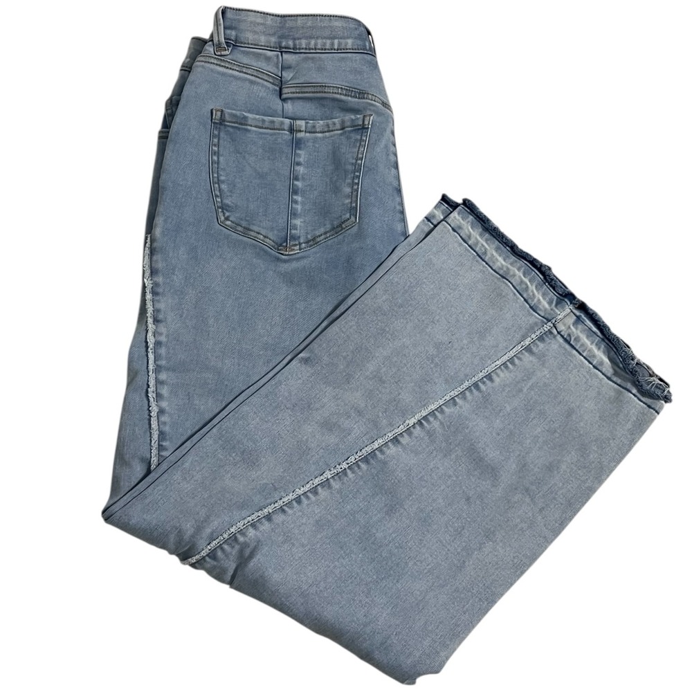 Democracy Size 10 Blue Skyrise Wide Leg Ab Solution Light Wash Stretch Jeans